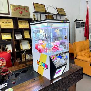 เครื่องกรงเล็บตั้งโต๊ะแบบหนีบตุ๊กตาของเล่นขนาดเล็กสำหรับใช้ในบ้าน - Product Image 3