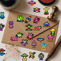56 autocollants néon de dessins animés extraterrestres et OVNI pour enfants, décoration murale et de bouteilles, autocollants cool de vaisseaux spatiaux