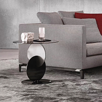Table basse ronde de style minimaliste italien, symétrique, petite, au design artistique raffiné, luxe léger, table d'appoint