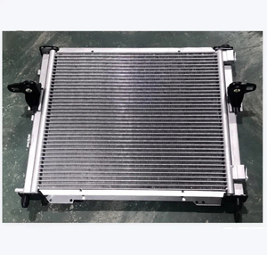 Condensador de Aire Acondicionado para Automóvil BeGEE para RENAULT TWINGO OEM 7701059051 con 1 Año de Garantía - Product Image 1