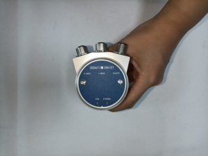 LEINE&amp;<strong>LINDE</strong> Encoder 1071032-01 ISA 608 - Product Image 3