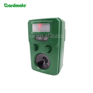 Répulsif pour animaux d'extérieur à énergie solaire avec son ultrasonique pour la ferme, la pelouse, le jardin et les animaux. - Product Image 2