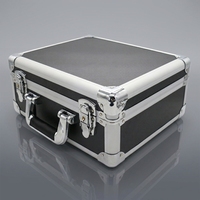 Mallette de transport en aluminium en mousse pré-découpée personnalisable adaptée au stockage du système de micro sans fil et au transport de l'équipement de la caméra