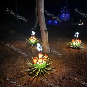 Sculptures lumineuses en fibre de verre aux motifs floraux colorés pour les places commerciales, les parcs, les centres commerciaux et les projets d'exposition du Festival du Printemps - Product Image 4
