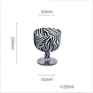Copos de Sobremesa Altos Criativos e Fofos, Copos de Vidro Exquisitos com Design Cartoon - Product Image 6