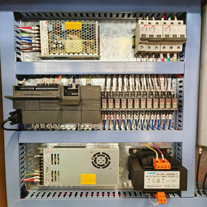 Bloc de terre pour semis spécial pour légumes et fleurs pressé par une <span class=keywords><strong>presse</strong></span> hydraulique de 63 tonnes - Product Image 3