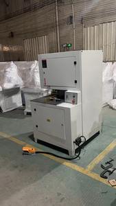 Coupe à angle droit Photo Cutter Machine à angle droit Porte Fenêtre Coupe-<span class=keywords><strong>bois</strong></span> Machine de découpe d'angle en aluminium - Product Image 3