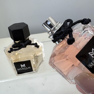 Private Label 30ml, 100pcs Only Body Splash Floral Fragrance Pheromone <b>Perfume</b> Wholesale Body Spray Mini <b>Perfume</b> for Women - Product Image 3