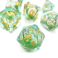 Diskon besar harga lebih rendah buatan tangan unik tepi tajam Resin polihedral dadu RPG cair inti dadu