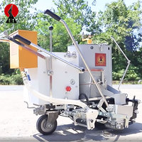 Machine de marquage routier thermoplastique à moteur pour une impression haute performance des signalisations routières sur autoroutes et routes urbaines