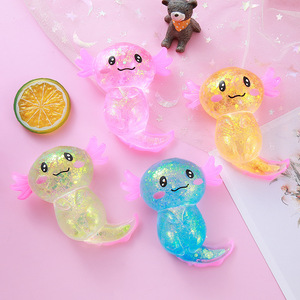 2025 Boule sensorielle anti-stress relaxante en forme d'Axolotl, en mélasse de sucre, épaisse, extensible et à remontée lente - Product Image 1