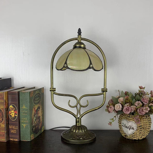 LongHuiJing 8Inch Stained Glass Petals <strong>Table</strong> Lamp Zinc Alloy Basket Base E26 E27 Socket Yellow Pink White Shade Wholesale - Product Image 5