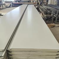 Panneau mural extérieur en métal sculpté avec noyau en polyuréthane PU, ignifuge, isolation thermique, panneau sandwich pour villa, hôtel, maison préfabriquée