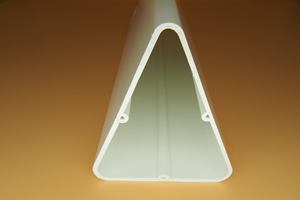 Poteaux/Colonnes Triangulaires en PVC-U - Plastique Écologique et Durable pour Panneaux de Signalisation d'Hôpitaux, Bureaux, Hôtels - Product Image 2