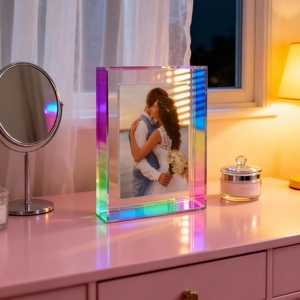 Cadre photo en acrylique laser effet arc-en-ciel, boîte à ombre flottante néon pour montage mural ou sur table, décoratif pour galerie, maison, bureau, transparent - Product Image 3