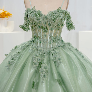 Vestidos de Quinceañera Verde Claro con Hombros Descubiertos, Vestidos de Fiesta de Cumpleaños con Cuentas y Flores 3D para Niñas, Lsyb08 - Product Image 5