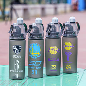 Bouteille d'eau de sport en plastique réutilisable personnalisée de 20oz avec brouillard de pulvérisation - Product Image 2