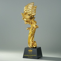Trophée en cristal bateau à voile sur mesure, récompense créative haut de gamme en métal et résine, prix pour employé de l'année, gravure possible