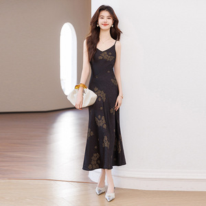 Women's V-Neck Spaghetti Strap Floral Print Satin Long Dress Black Elegant Club Wear 2025 Summer New Arrival - Product Image 3