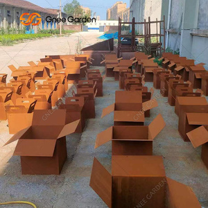 Jardinière personnalisée rouillée pour l'extérieur Pot de fleur rectangulaire en métal Jardinière modulaire décorative en acier corten - Product Image 4