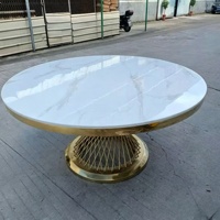 Table de salle à manger moderne et durable en acier inoxydable avec plateau en marbre blanc pour extérieur, ferme, mariage, hôtel, restaurant, salon - Vente en gros