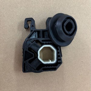 ปะเก็น5Q0121367D ยึดหม้อน้ำรถยนต์ VW 1K0121367D สำหรับ Tiguan Touran Magotan Golf Octavia Scirocco - Product Image 4