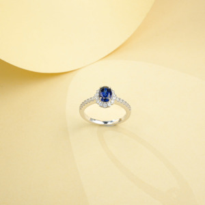 ชุดกรงเล็บรูปไข่แซฟไฟร์สีเงิน925สำหรับผู้หญิงสไตล์คลาสสิก - Product Image 3