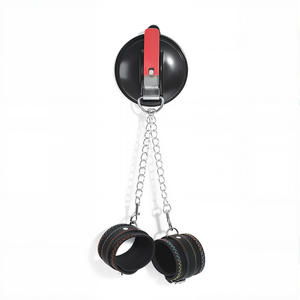 Гладкие секс-игрушки для взрослых, наручники на присоске, SM реквизит, тренировочные кожаные наручники, маленькие круглые альтернативные игрушечные наручники - Product Image 4