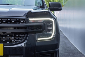 <span class=keywords><strong>Ford</strong></span> <span class=keywords><strong>Ranger</strong></span> 2.3T Gasolina <span class=keywords><strong>2023</strong></span> Usada, Todoterreno, 2WD, Manual, Camioneta, Venta al Por Mayor, Exportación Mundial, Buen Estado, Bajo Kilometraje - Product Image 3
