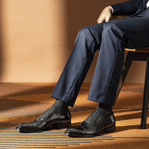 Zapatos Oxford de Cuero Genuino para Hombre, Hechos a Mano, con Punta Redonda, con Cordones, Formales y de Negocios, Cómodos, de Primera Calidad, con Capa Superior de Piel de Vaca - Product Image 1
