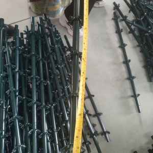 Árbol de Navidad negro PE PVC fundido Artificial personalizado de fábrica de 8 pies con decoración de luces LED soporte de Metal flocado nieve esmerilada - Product Image 3