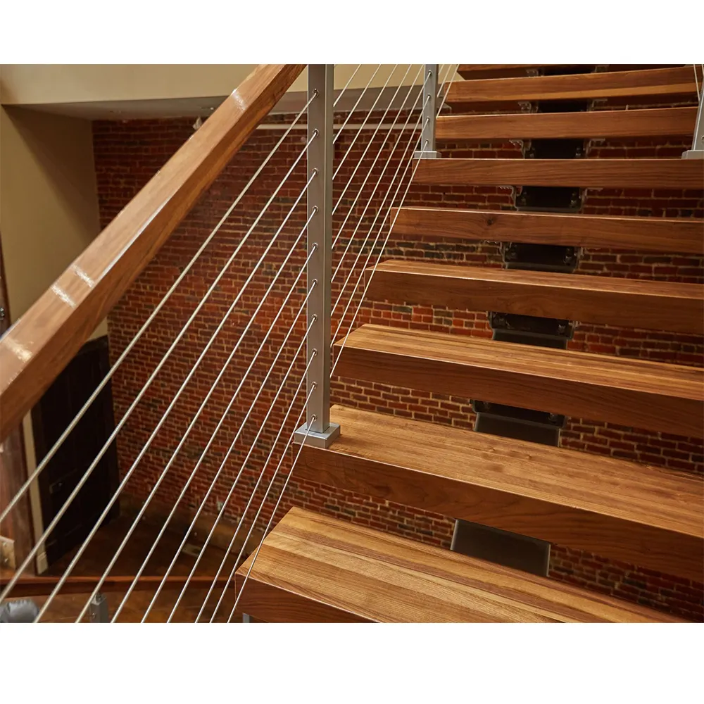 DIYフローティング階段ヴィラ内部木製ガラス階段木製トレッド階段人工フローリング階段ノーズ