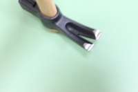 Marteau de coffrage professionnel de type français 700g, marteau à griffes, support OEM, tête en acier forgé avec manche en bois de hêtre