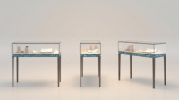 Maßgefertigte Museumsqualität Uhren-Vitrine mit LED-Beleuchtung Gehärtetes Glas Schaukasten für Uhrengeschäft Luxus-Einzelhandel