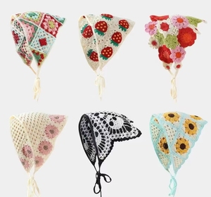 Accesorios para el Cabello al Por Mayor Pañuelo de Ganchillo con Fresas Tejidas Turbante Floral Diademas Triangulares y Cintas Boho para Niñas - Product Image 1