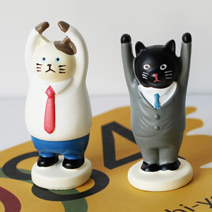 Cartoon Cat Figurine In Suit Resin Miniature Home Desk Decoration Artistic Craft Zhejiang Origin - Product Image 1