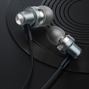 Auricular con cable USB tipo C Metal Super Bass Estéreo Música HIFI Auriculares deportivos con micrófono Bajo para auriculares - Product Image 2