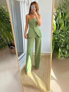 <span class=keywords><strong>Collection</strong></span> Été 2025 : Ensemble Décontracté Chic pour Femme Européenne et Américaine – Pantalon Taille Haute et Top Bustier Élégant à Boutons, Motif Uni - Product Image 6