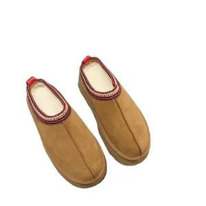 Sepatu bot kulit domba asli, sandal selop kulit domba musim dingin untuk pria dan wanita