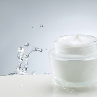 Produit phare : Émulsifiant Lauryl PEG-9 Polydimethicone pour émulsion de silicone OW utilisée dans les cosmétiques colorés