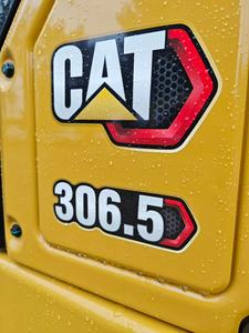 Excavadora compacta CAT306.5 con cabina cerrada para construcción agrícola y paisajismo - Product Image 4