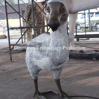 Modèles d'animaux de l'ère glaciaire animatroniques grandeur nature personnalisés, répliques réalistes d'oiseaux Dodo pour les expositions des musées naturels