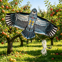 Cerf-volant répulsif réaliste Aigle-Faucon à énergie éolienne pour la protection des vergers, fermes, jardins et cultures - Vente en gros
