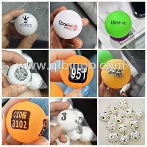 Meilleur produit : Machine de jeu de <span class=keywords><strong>bingo</strong></span> traditionnelle à six faces avec impression de numéros de 0 à 9, boules de loterie de 40 mm - Product Image 6