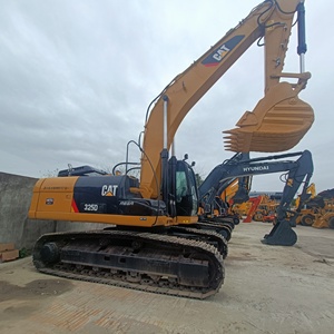 รถขุด CAT325D ขนาด 25 ตัน พร้อมบุ้งกี๋ขุดขนาด 1.25 ลูกบาศก์เมตร รถขุดตีนตะขาบ CAT325D มือสอง - Product Image 4