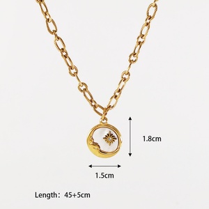 Collar Zoryn de Acero Inoxidable Impermeable con Colgante de Moneda de Nácar, Cadena de Eslabones con Diseño de Sol y Luna, Chapado en Oro, Regalo para Mujer - Product Image 6