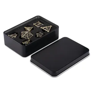 Özel toptan Metal kasa Metal teneke hediye Metal kutu DND zar oyunları ve tahta oyunu zar kutusu