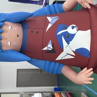 Poupée gonflable géante en PVC personnalisée avec logo, modèle de personnage gonflable imprimé sur mesure pour la décoration extérieure d'événements