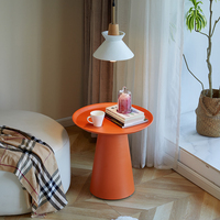 Tables d'appoint de luxe au design moderne pour petites chambres Tables de chevet et café de célébrités créatives sur Internet dans le salon