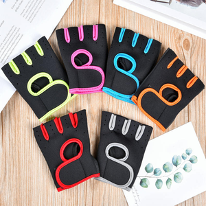 Gants de sport demi-doigts unisexes respirants pour musculation, gym, fitness, entraînement, cyclisme et activités de plein air - Product Image 3